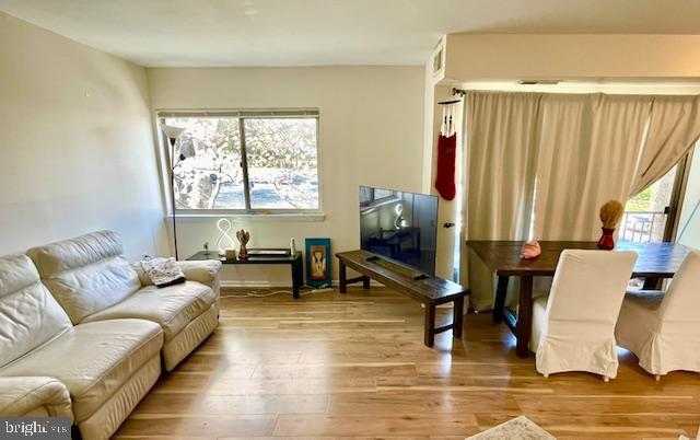 5200 Crossfield CT # 138 photo 2