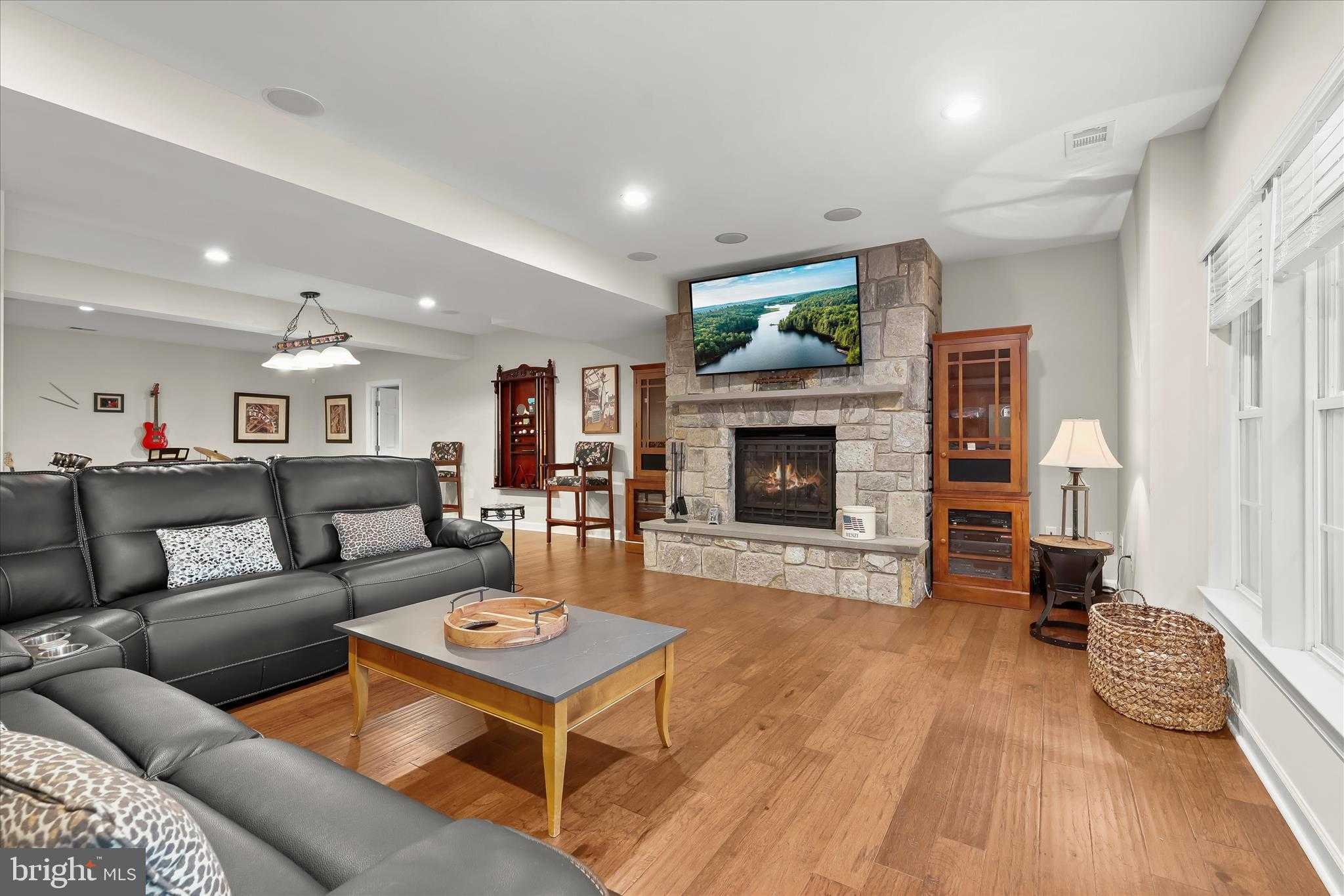 600 Corsair CT photo 80