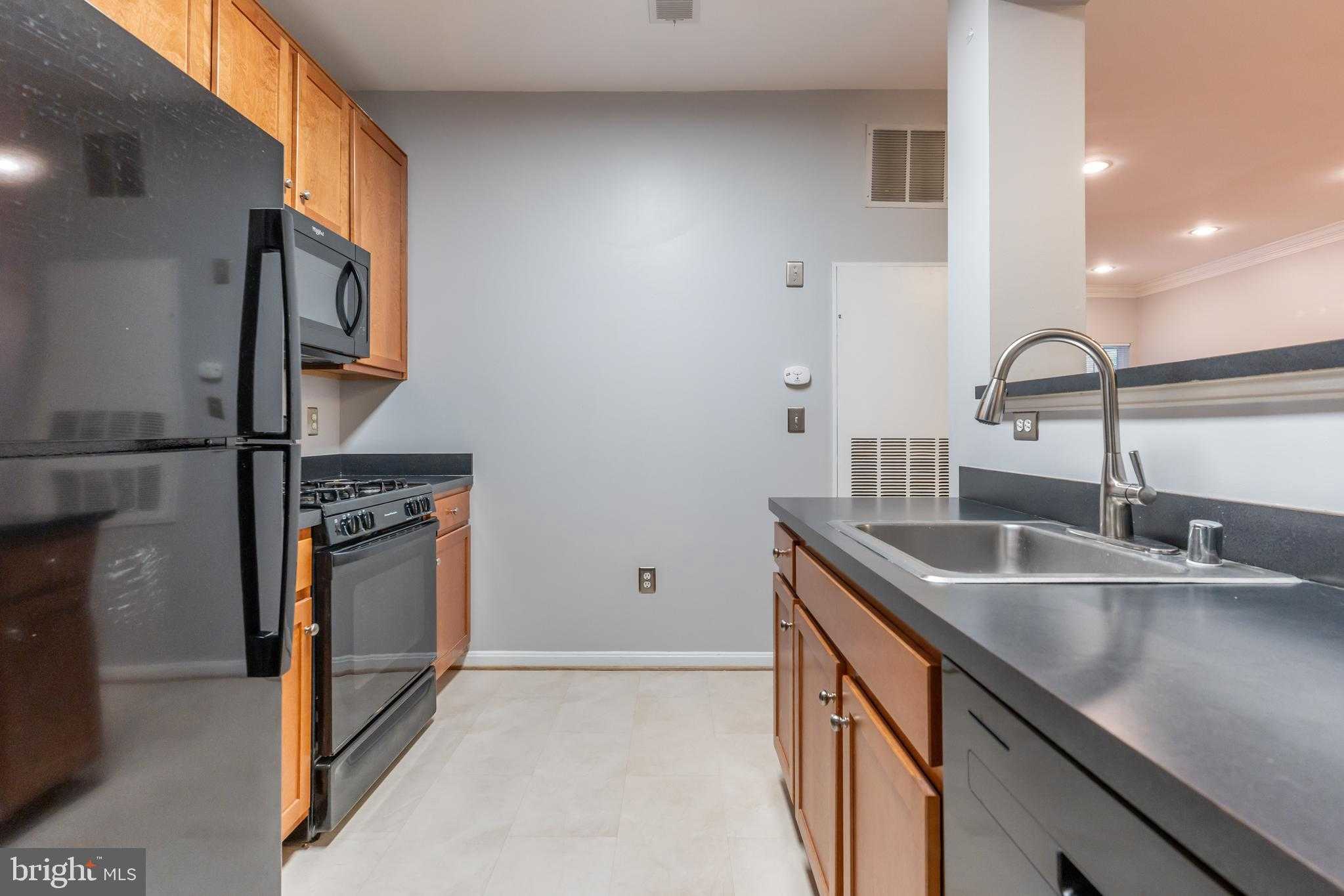 4850 Eisenhower Ave photo 18