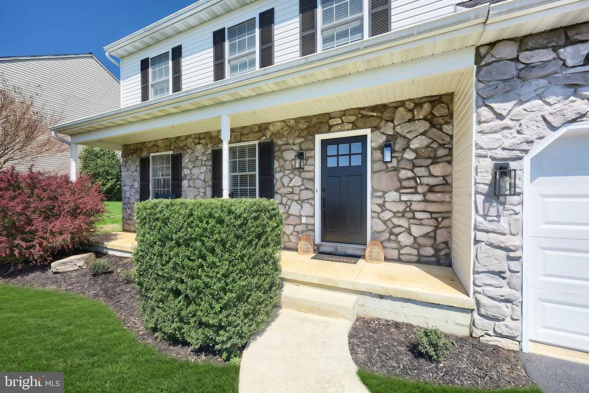 530 Silver Maple CT photo 9