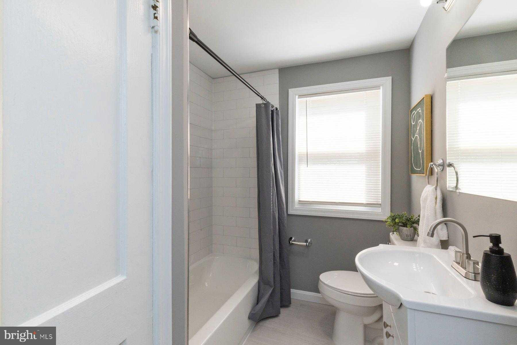 207 W Riverview Rd photo 13