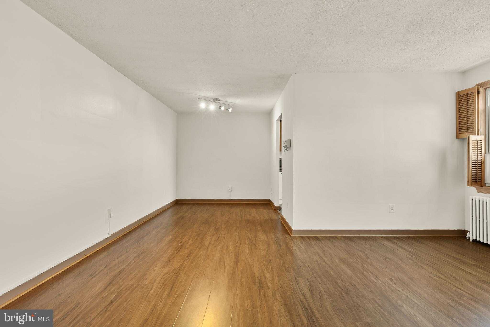5010 Columbia Pike Apt 6 photo 3