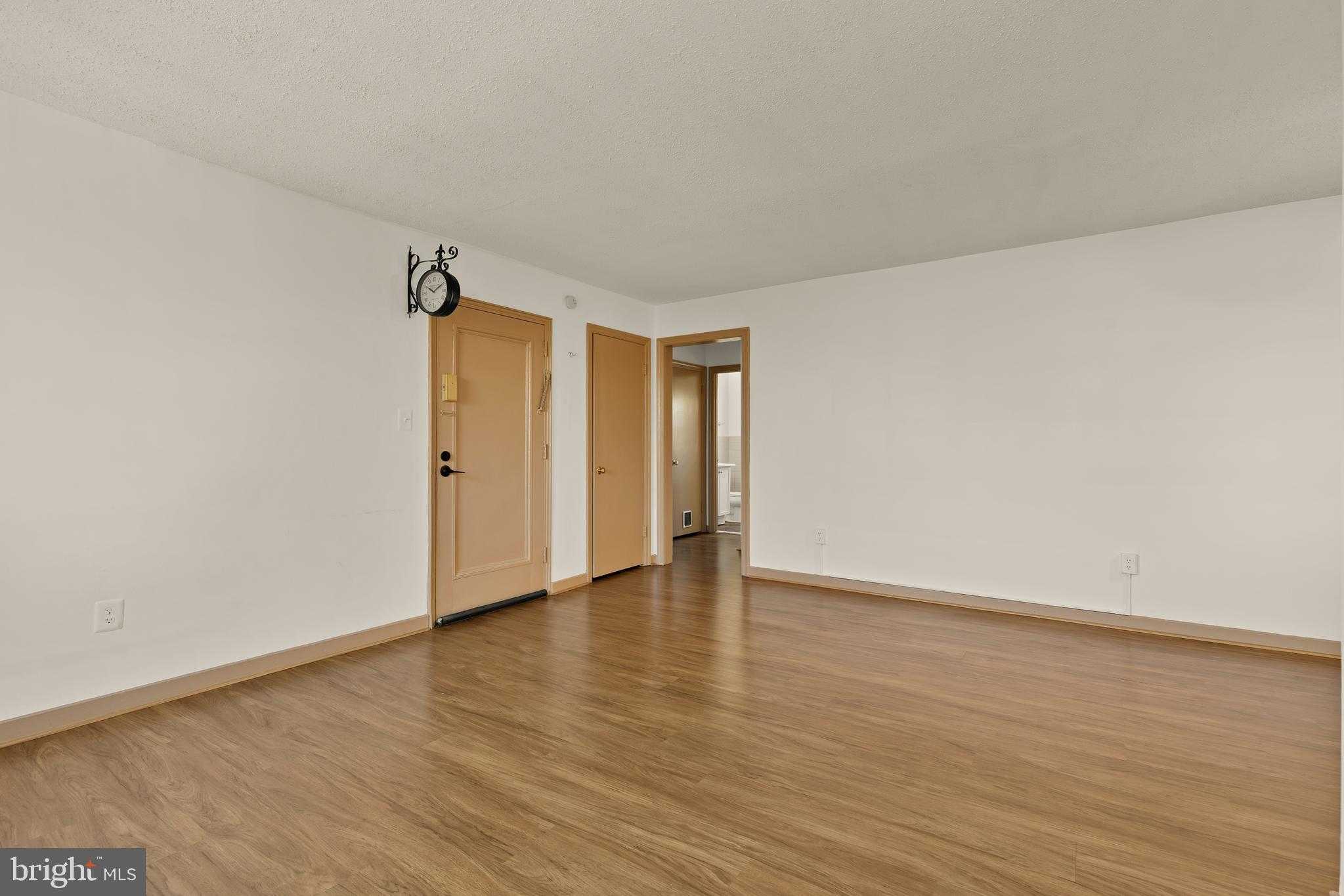 5010 Columbia Pike Apt 6 photo 4