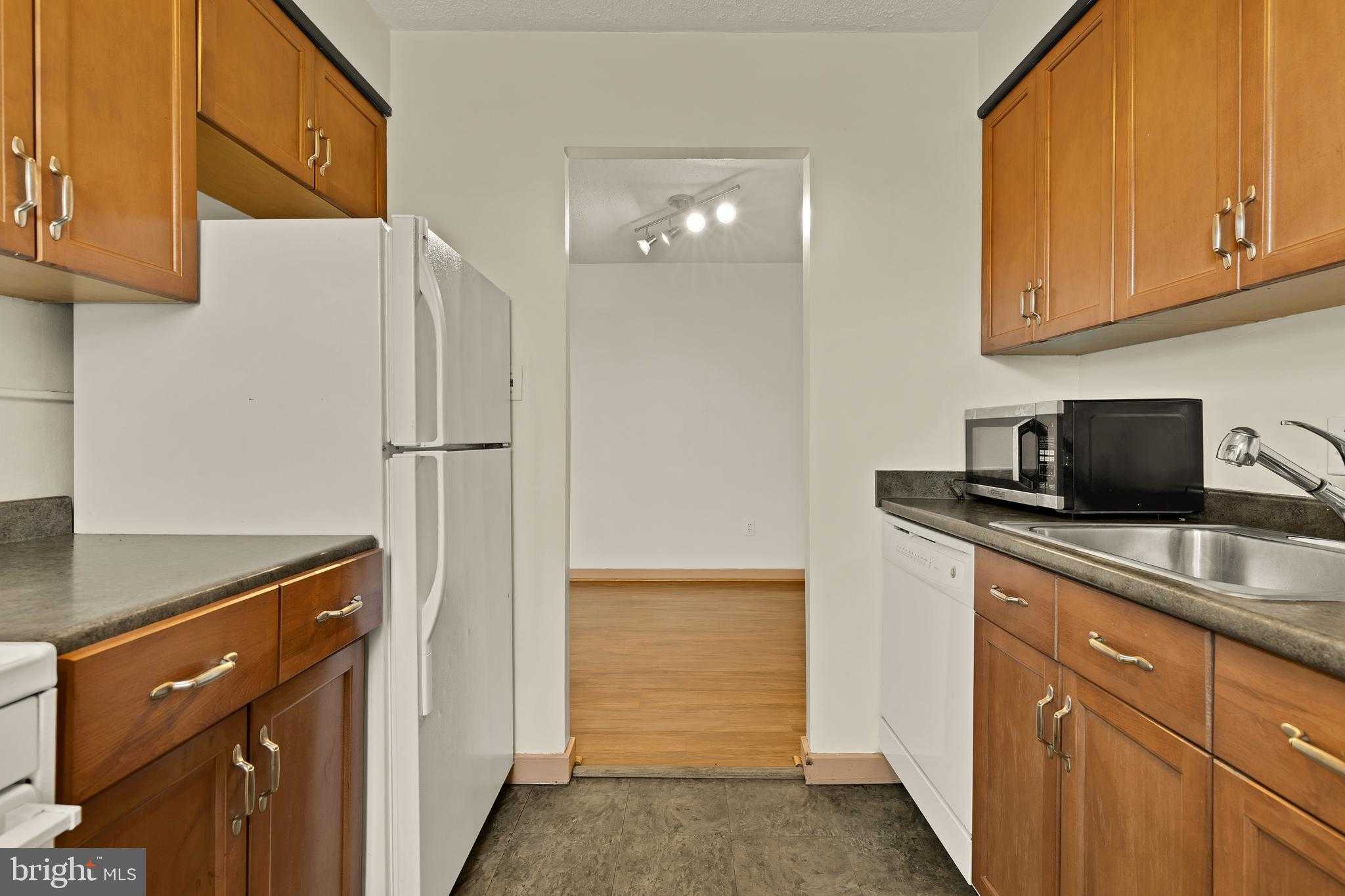 5010 Columbia Pike Apt 6 photo 8