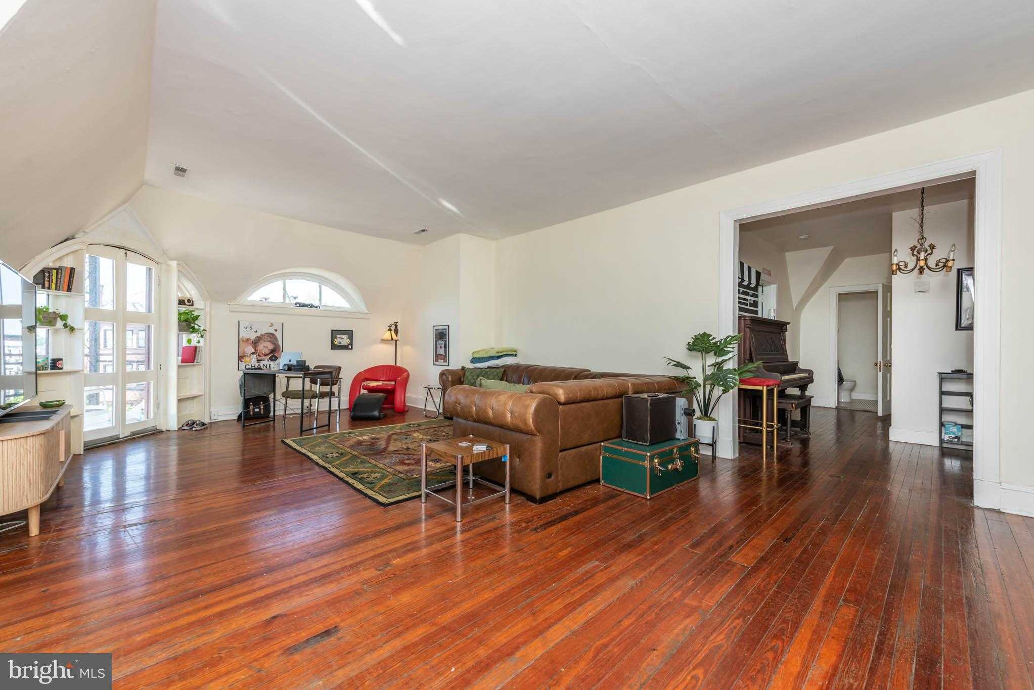 1801 Eutaw Pl photo 38