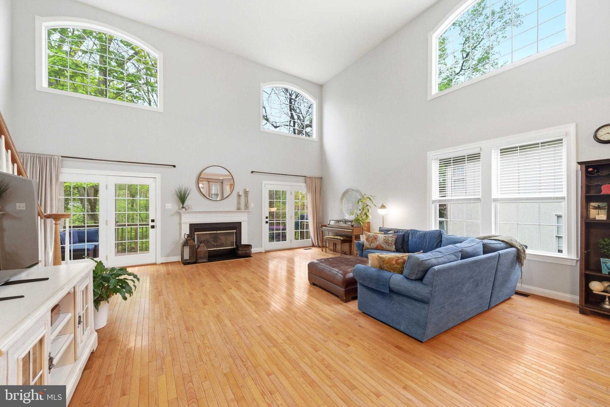 524 Raspberry Ln photo 14