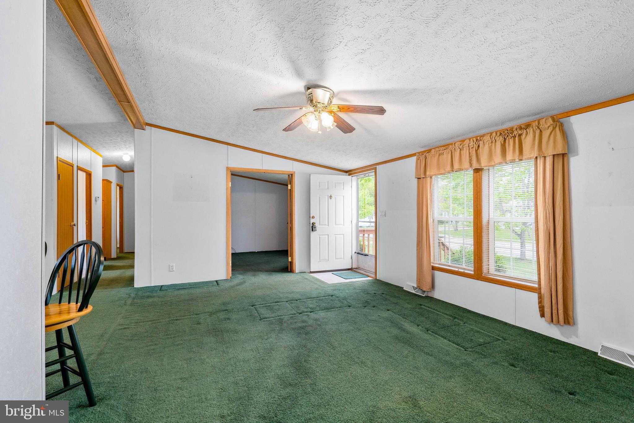 2 Grace Ann Dr photo 14