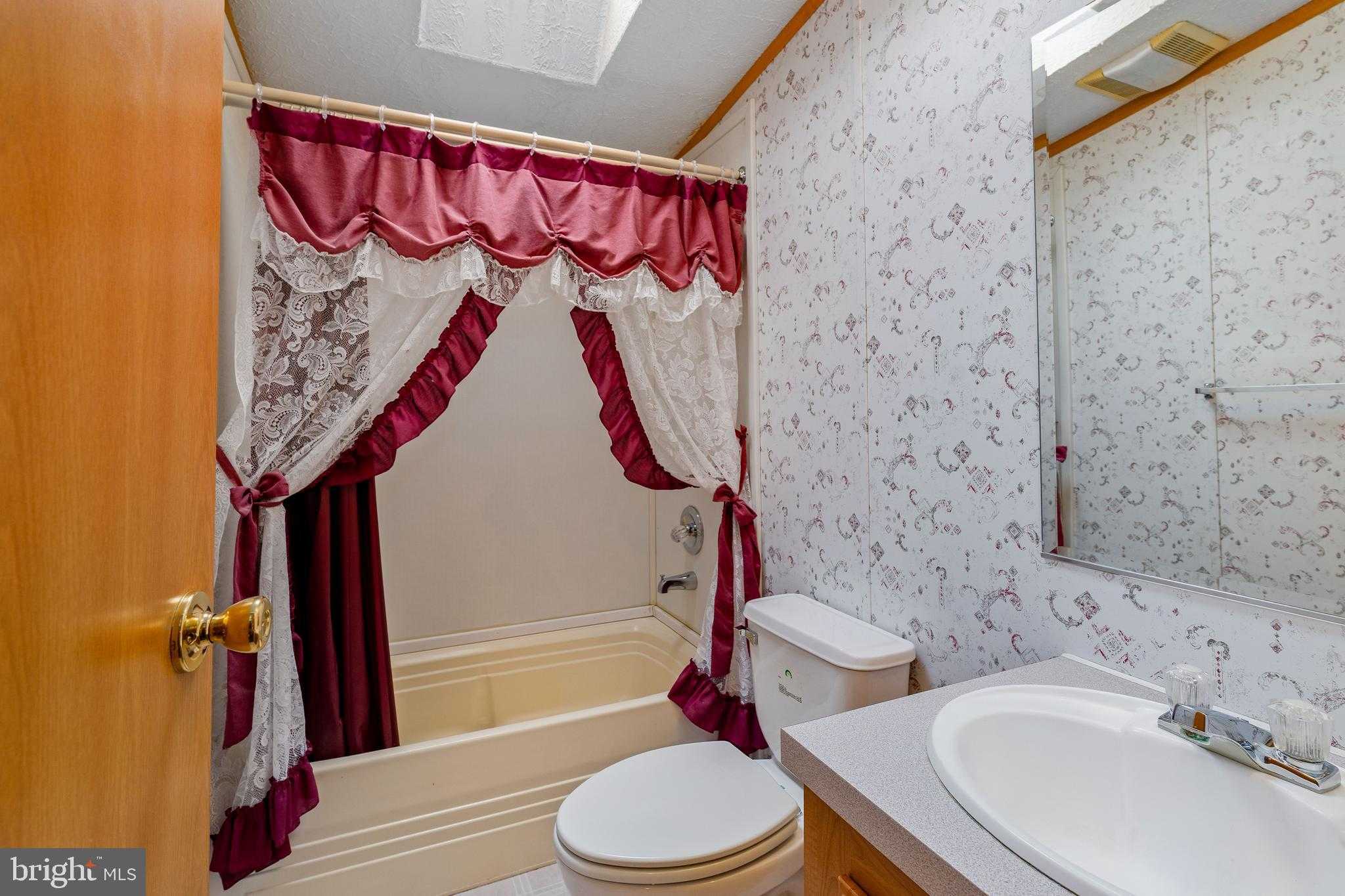 2 Grace Ann Dr photo 15