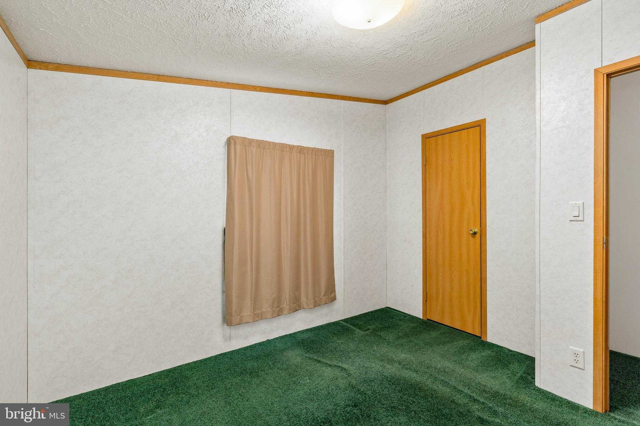 2 Grace Ann Dr photo 17