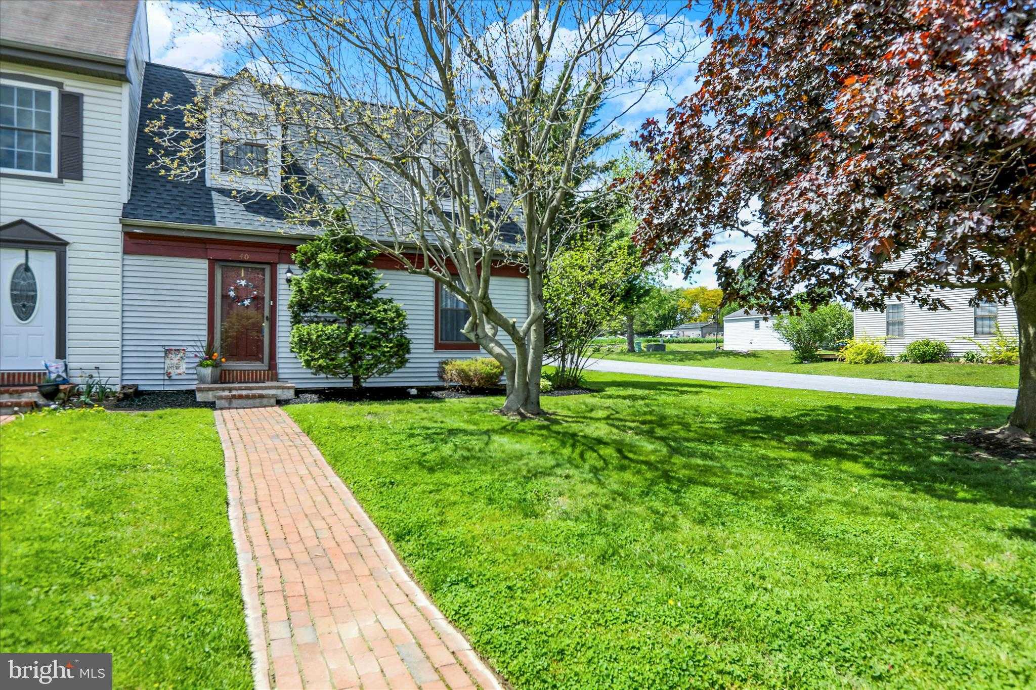 40 Carriage House Dr, Willow Street