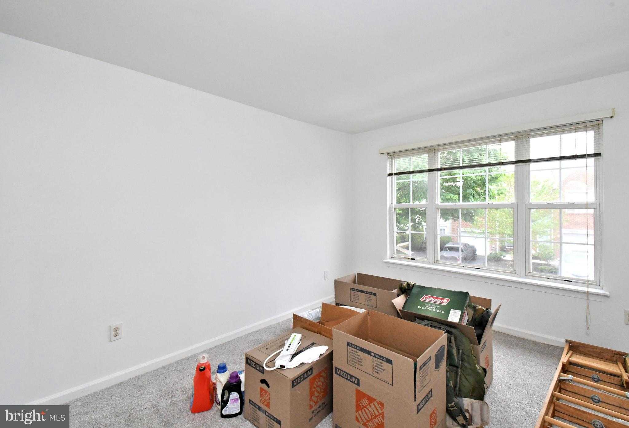 104 Aqueduct Dr photo 33