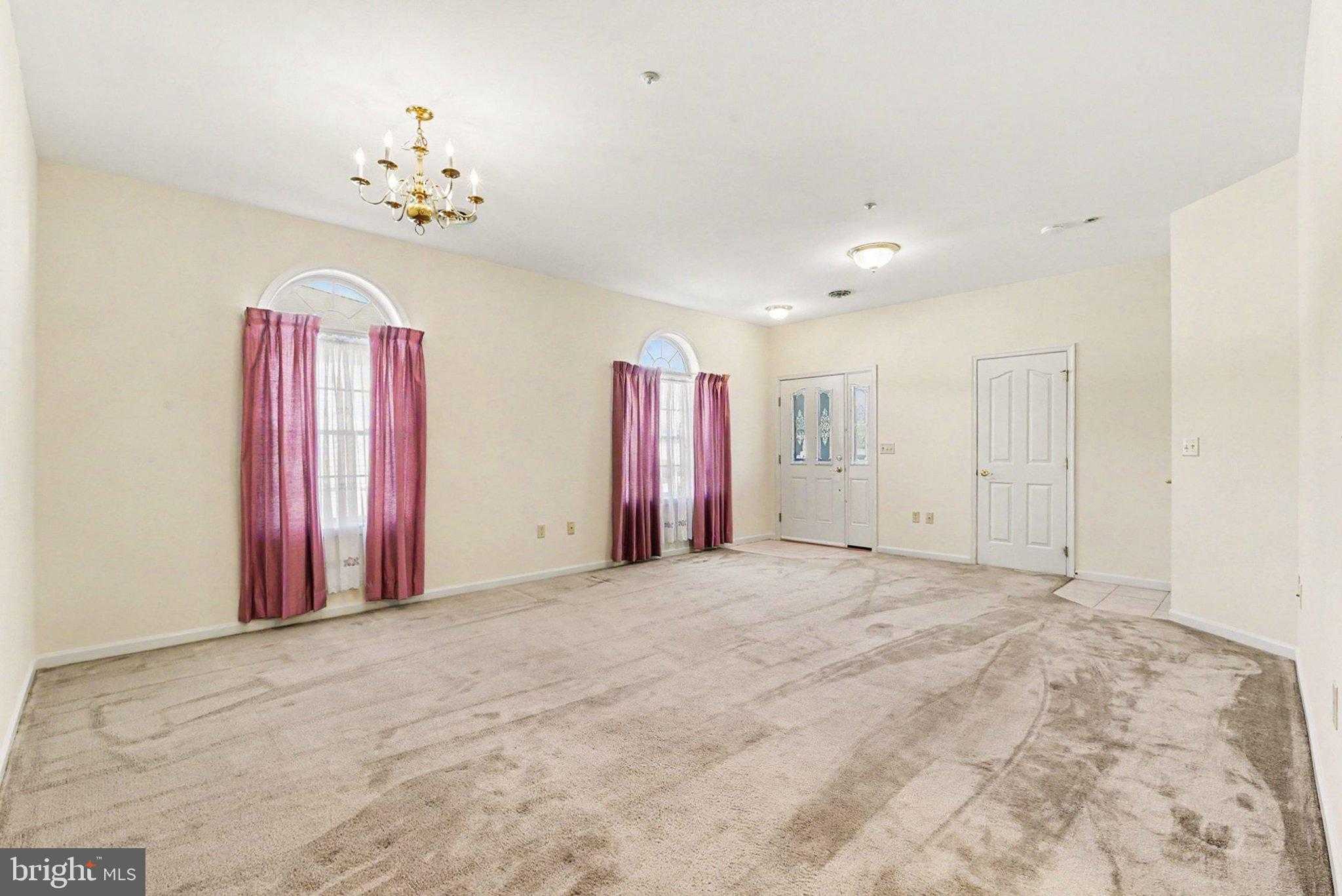 141 Leonard Ln photo 5