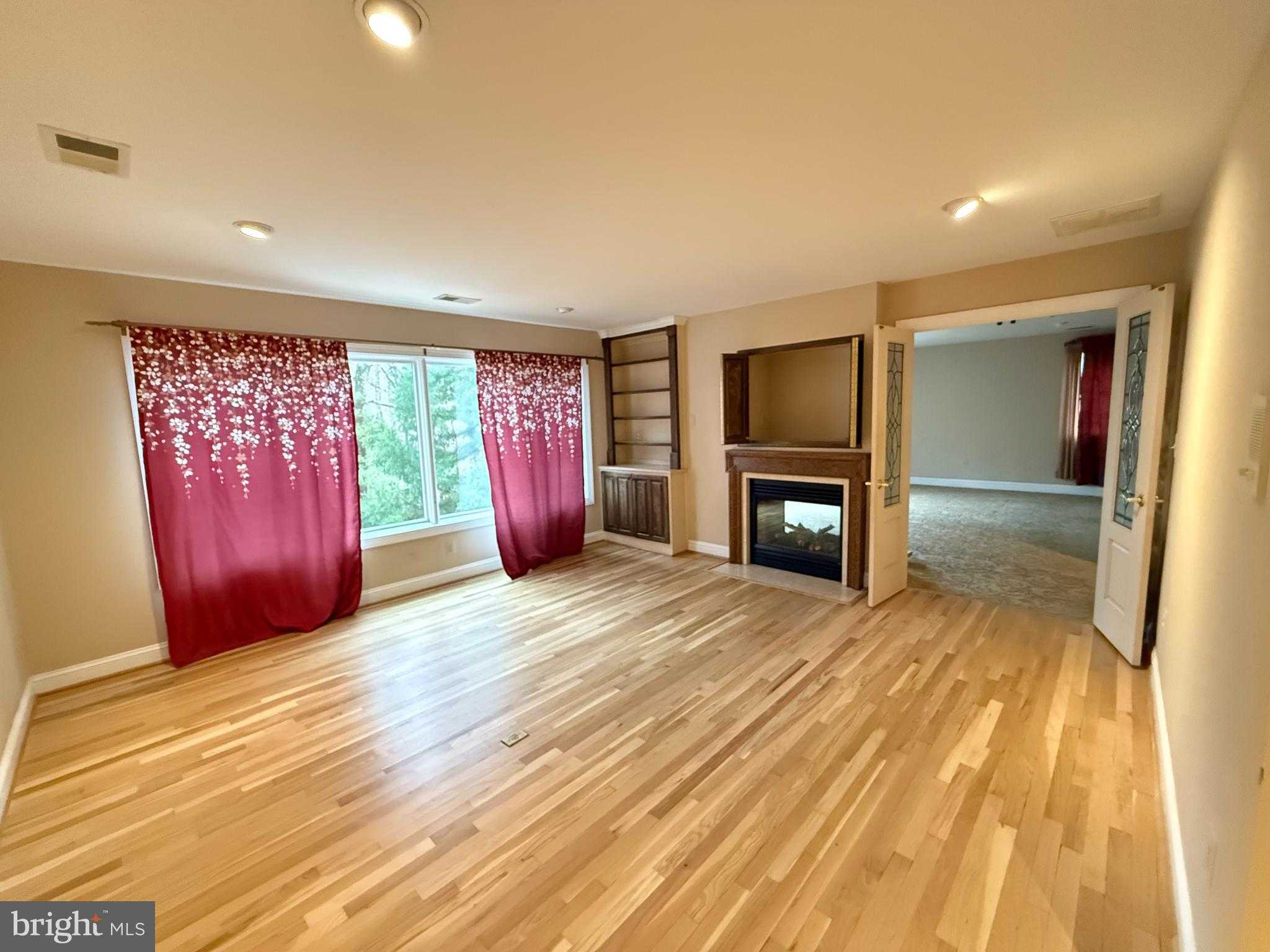 10701 Sycamore Springs Ln photo 40