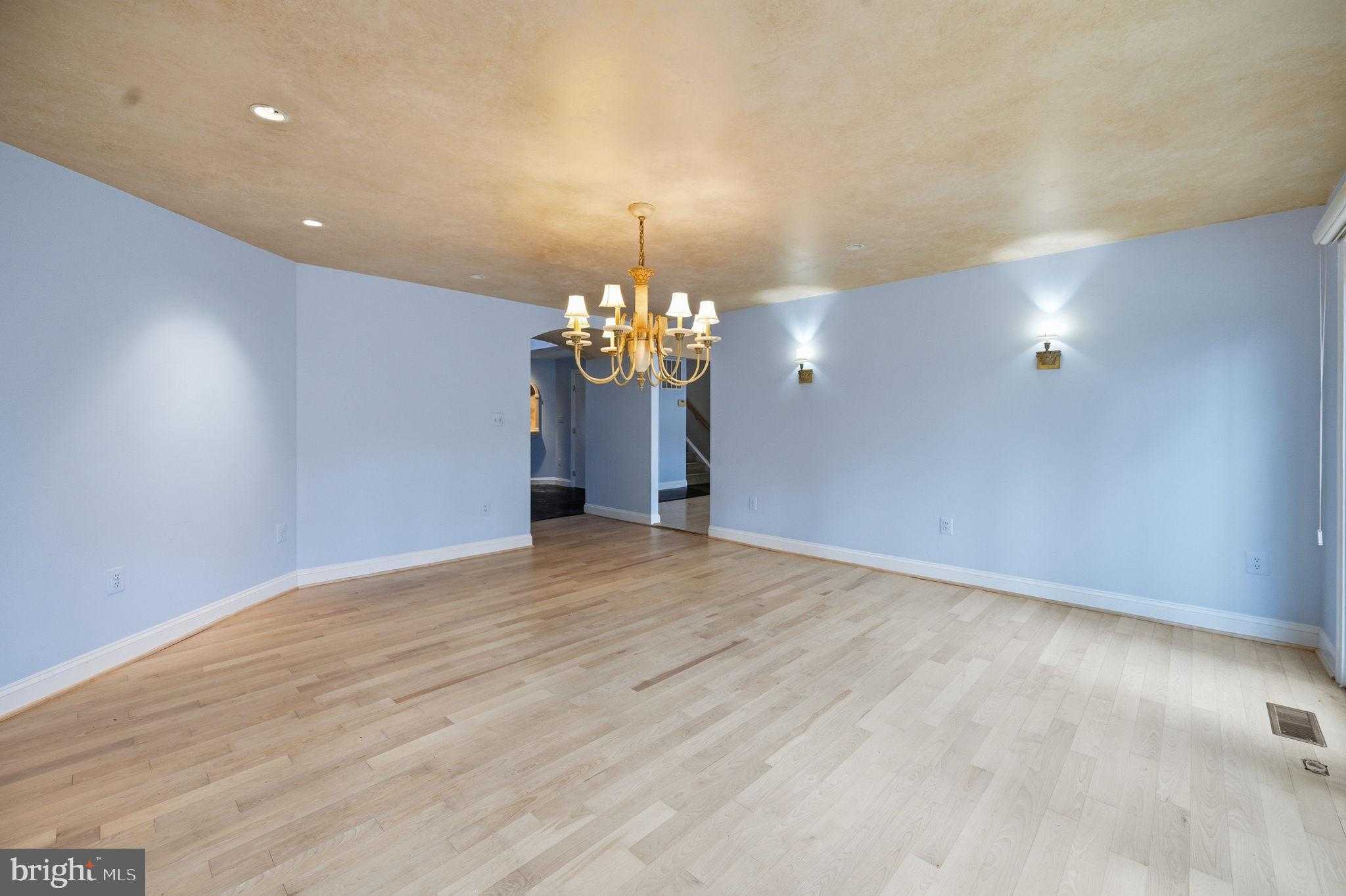 10701 Sycamore Springs Ln photo 55