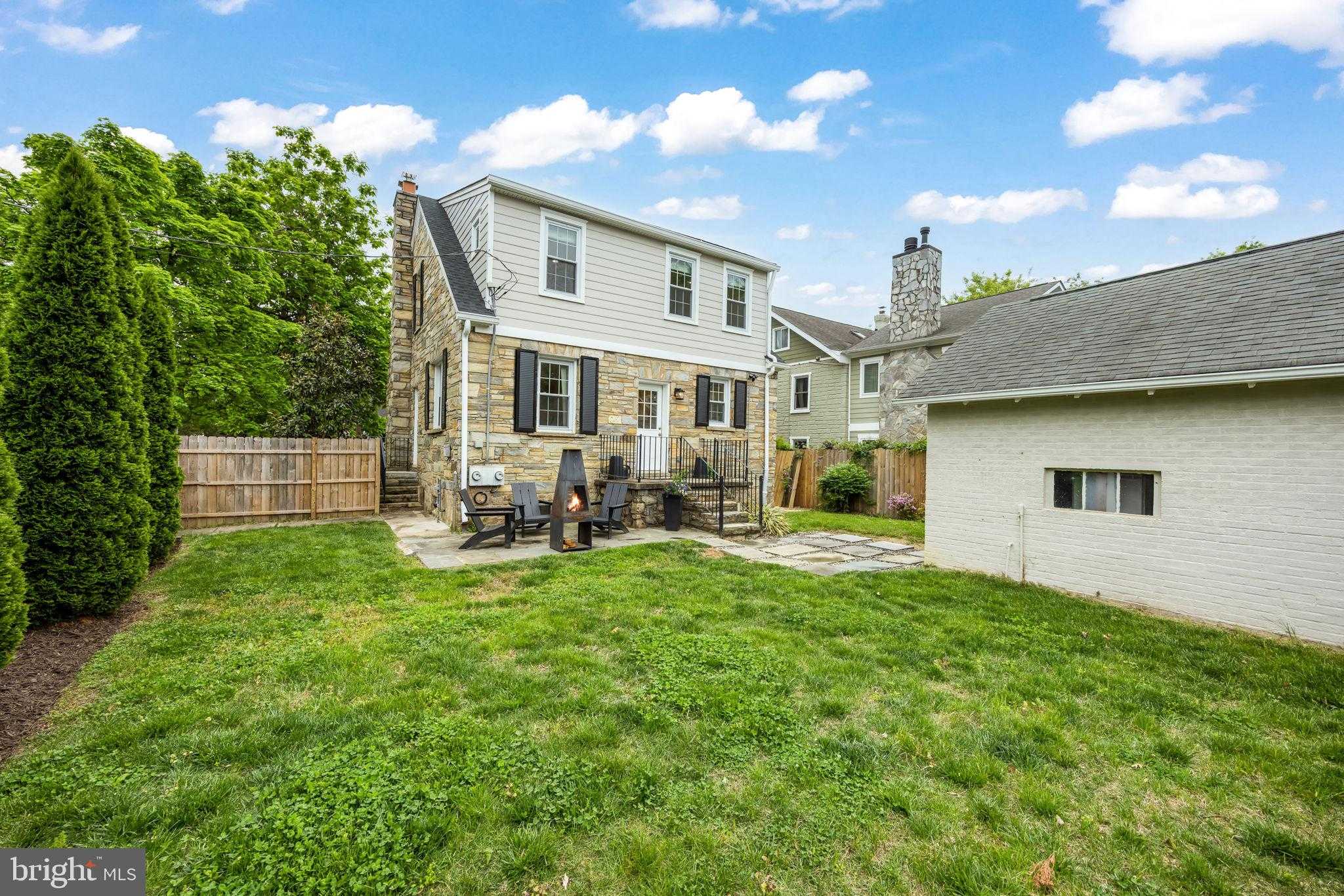 222 E Oxford Ave photo 44