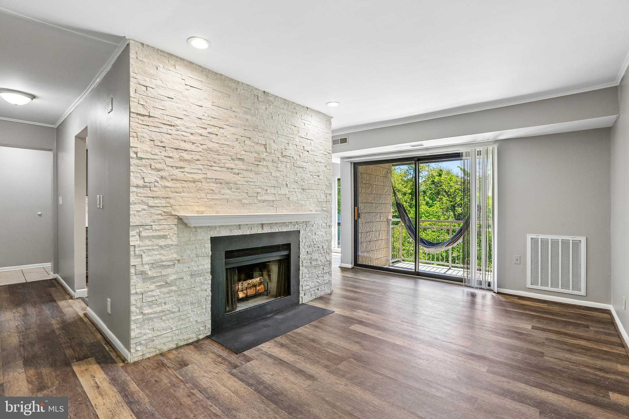 5917 Tamar Dr photo 2