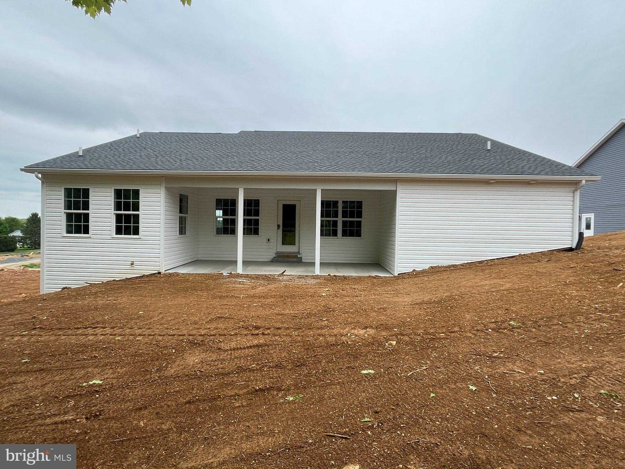 12382 Benning Ave photo 4