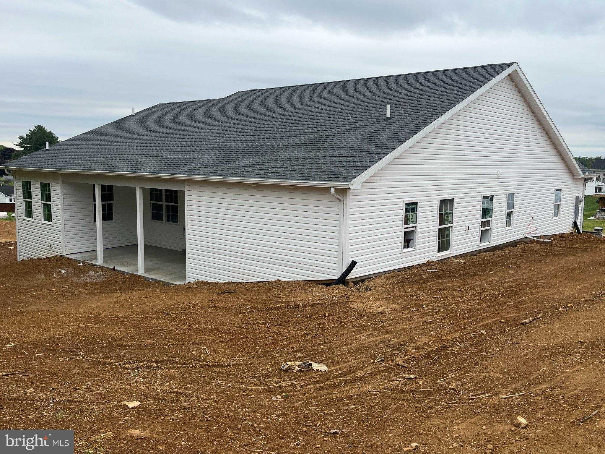 12382 Benning Ave photo 5