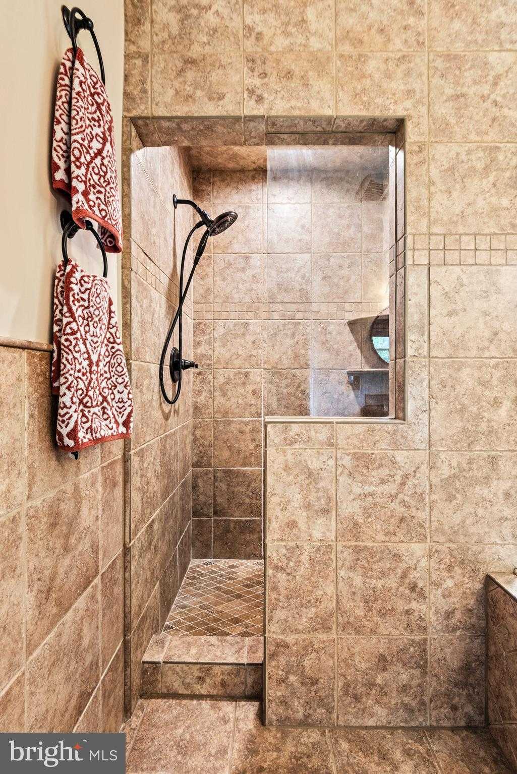10417 Gallant Fox Way photo 29