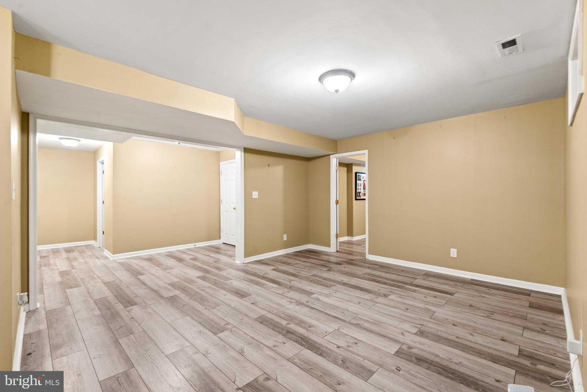 10417 Gallant Fox Way photo 45