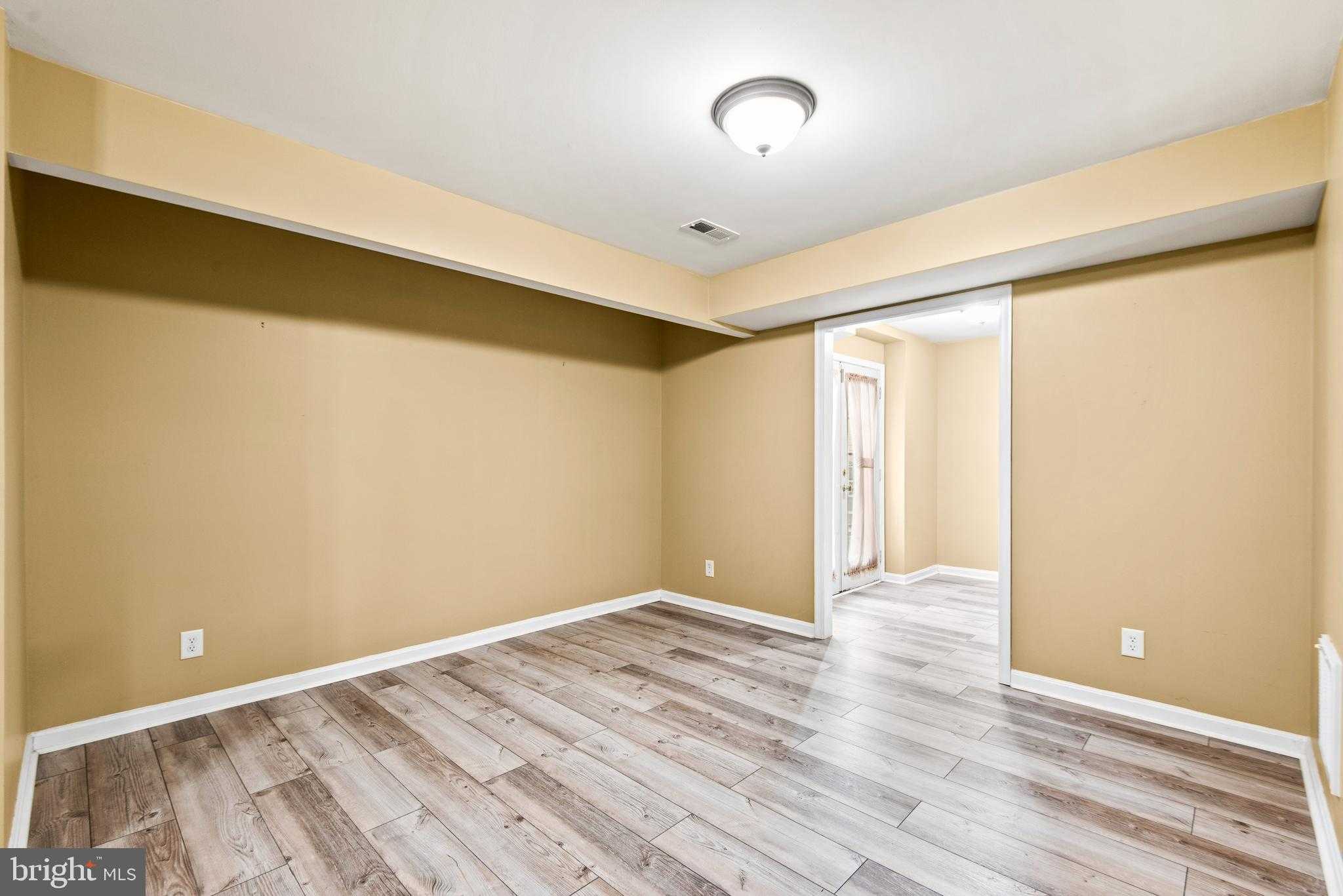 10417 Gallant Fox Way photo 46