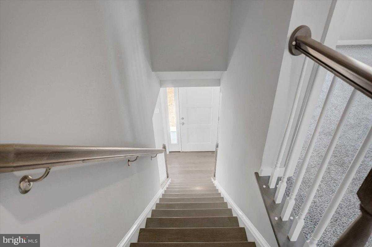 11411 Viking Ave photo 33