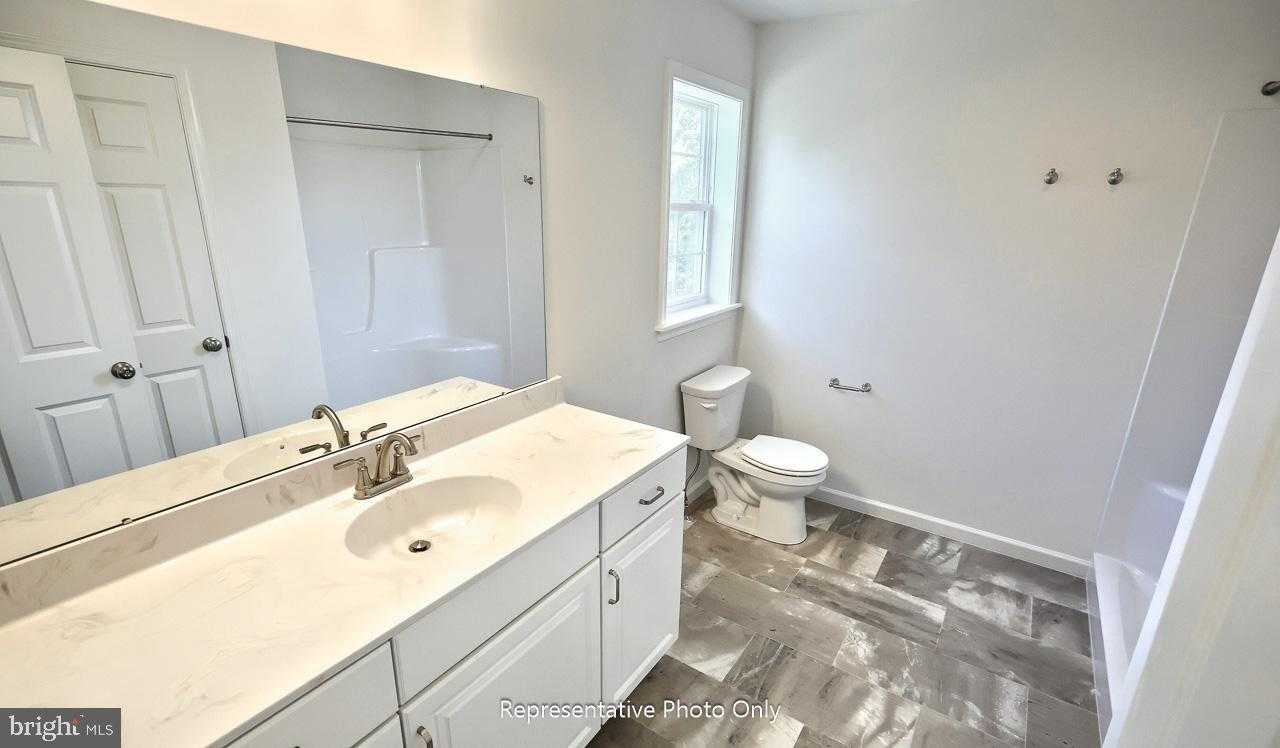 7848 Oak Brook Dr photo 17