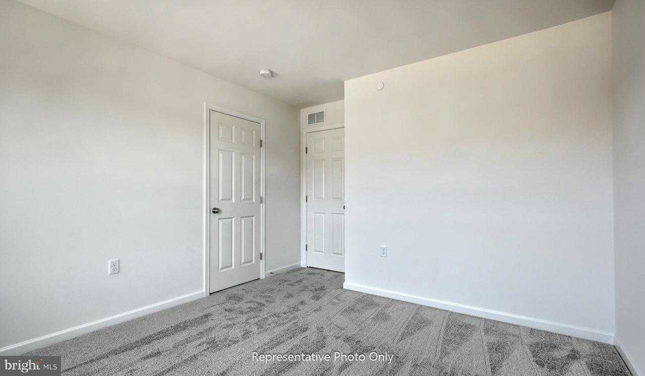 7848 Oak Brook Dr photo 18