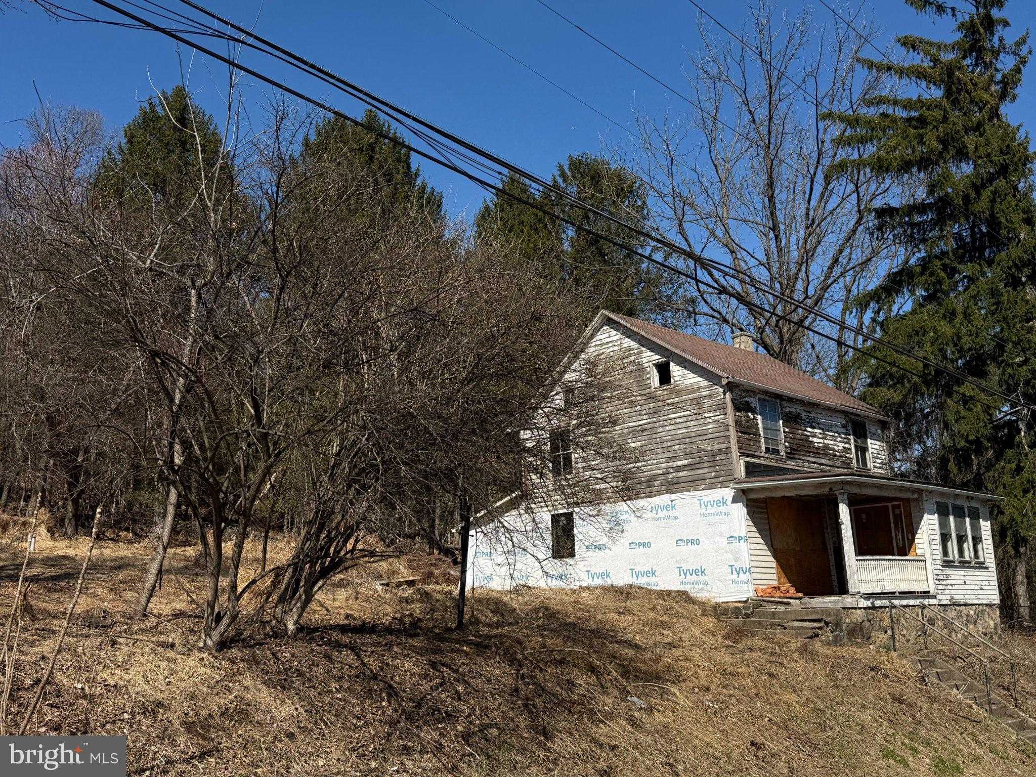 1229 Seidersville Rd photo 1