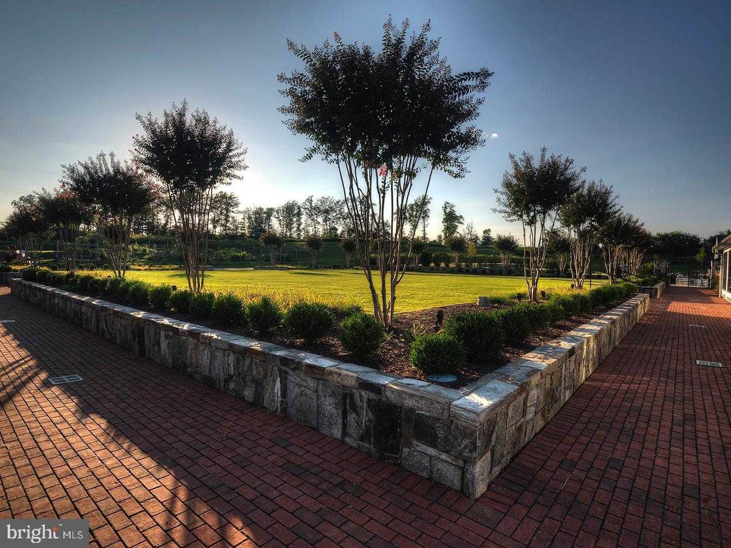 17109 Gullwing Dr photo 21