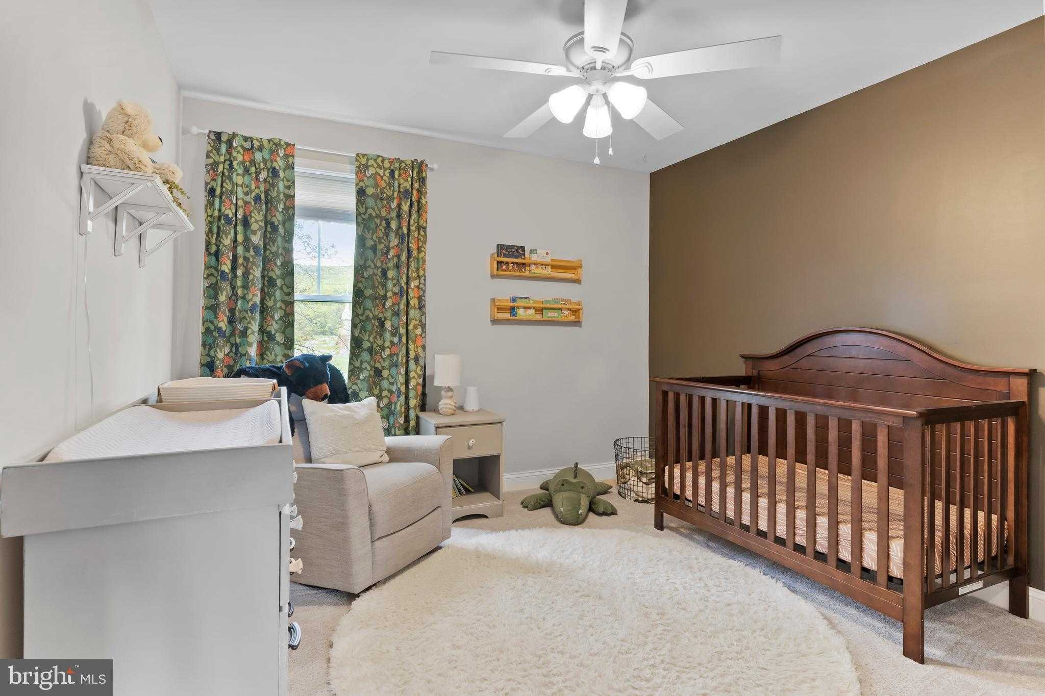 228 Parkway Dr photo 30