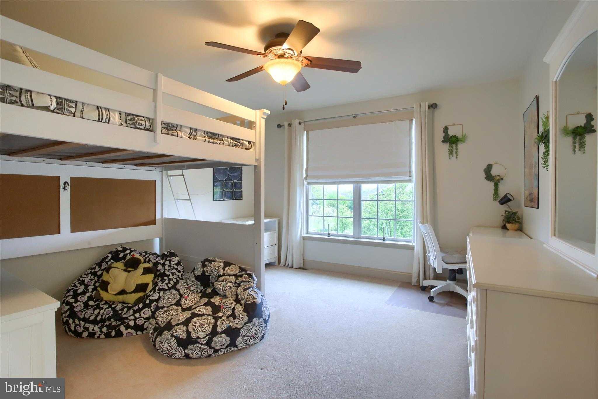6445 Mccormick Ln photo 32