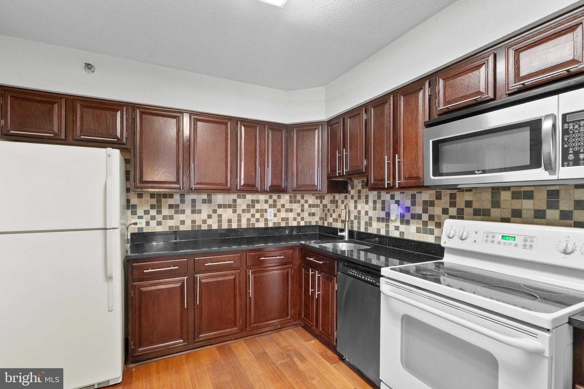 3713 S George Mason Dr Apt 1412 photo 7