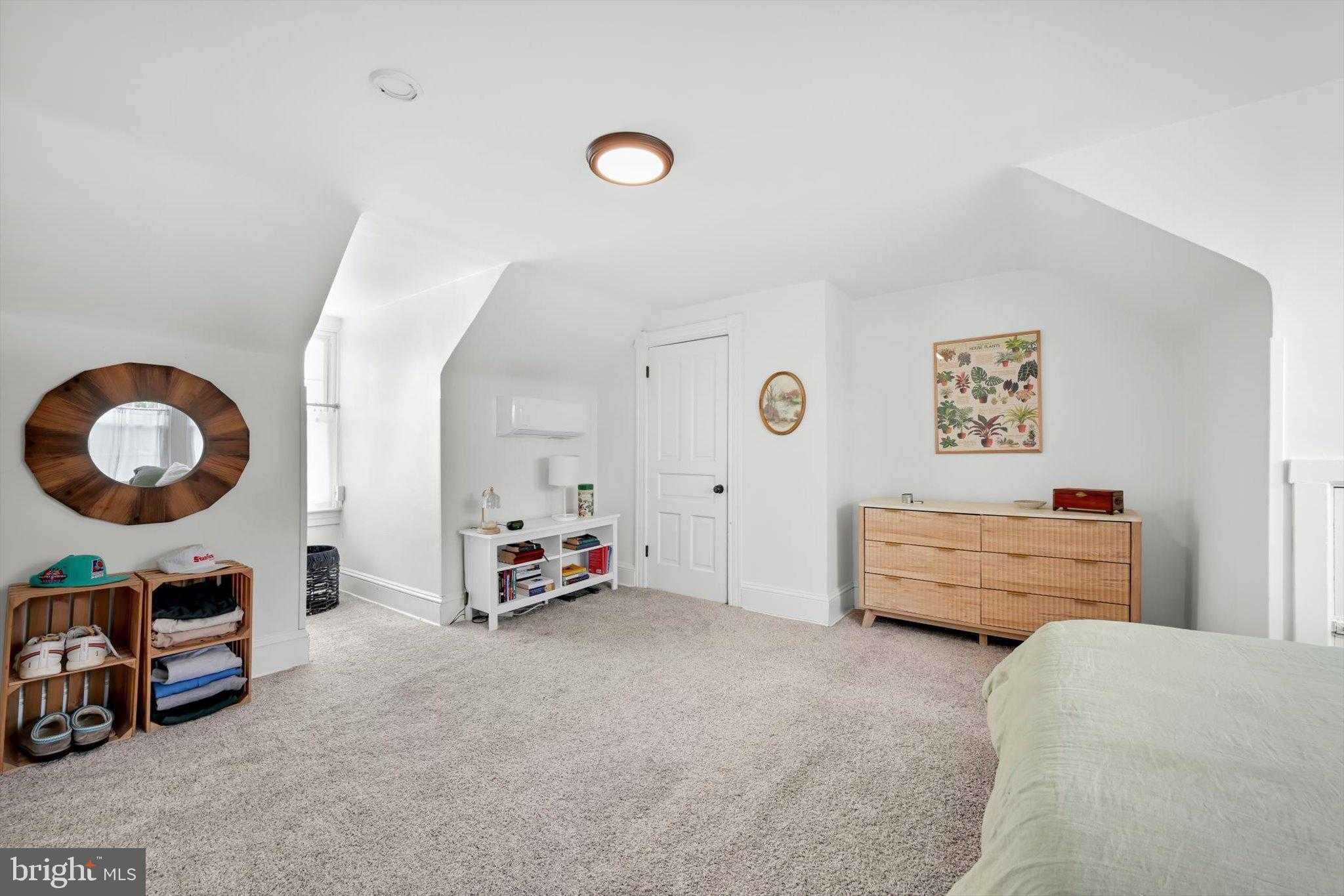 820 N Plum St photo 27