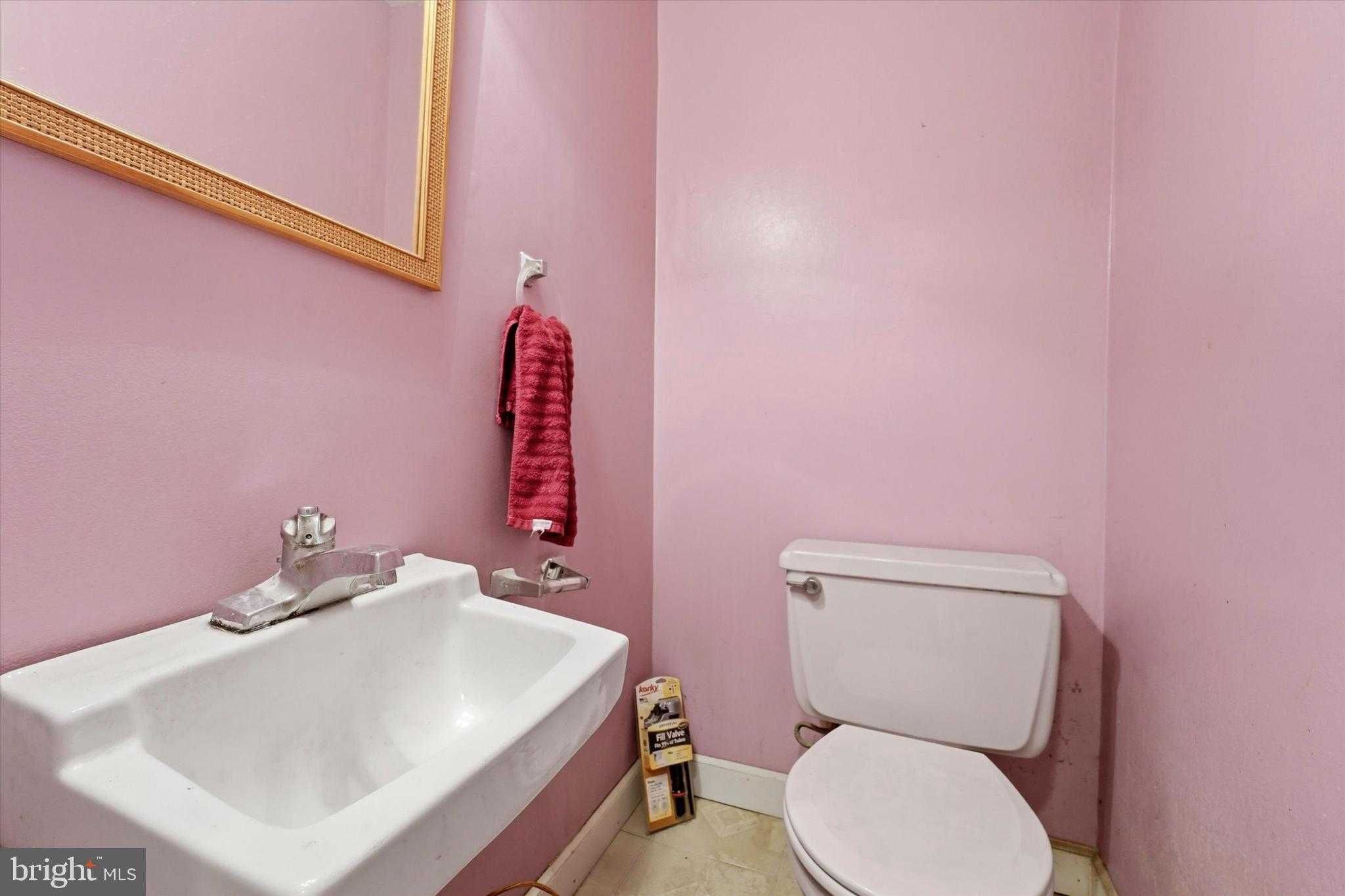 2641 Maxwell St photo 6