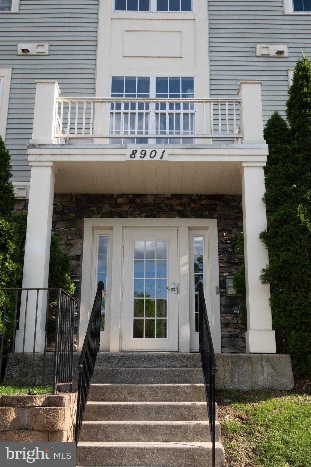 8901 Stone Creek Pl Apt 101 photo 1