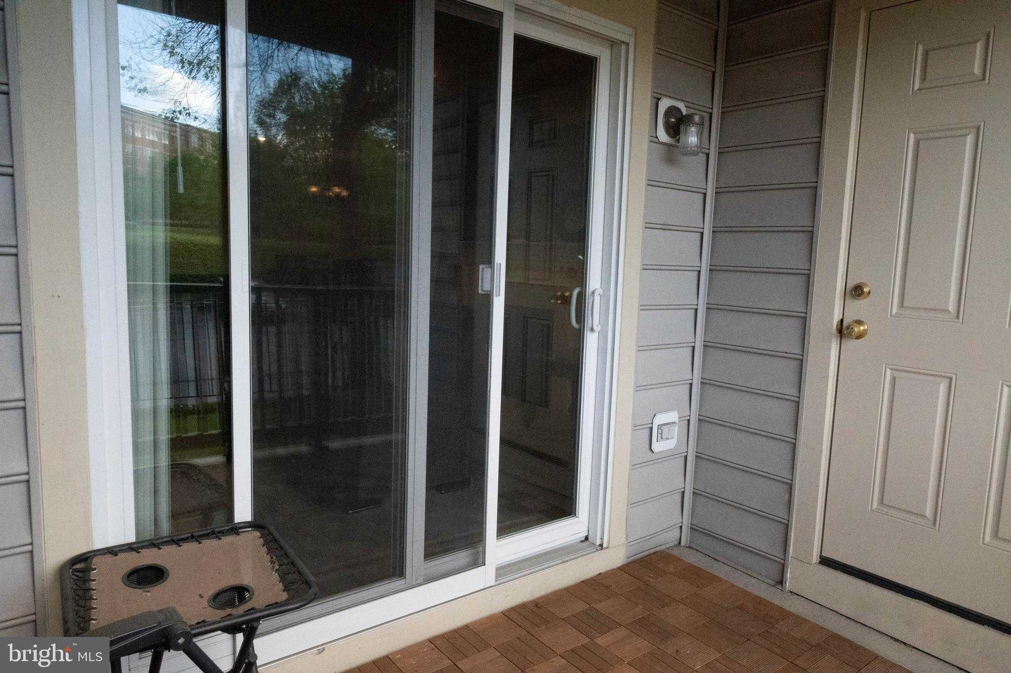 8901 Stone Creek Pl Apt 101 photo 18