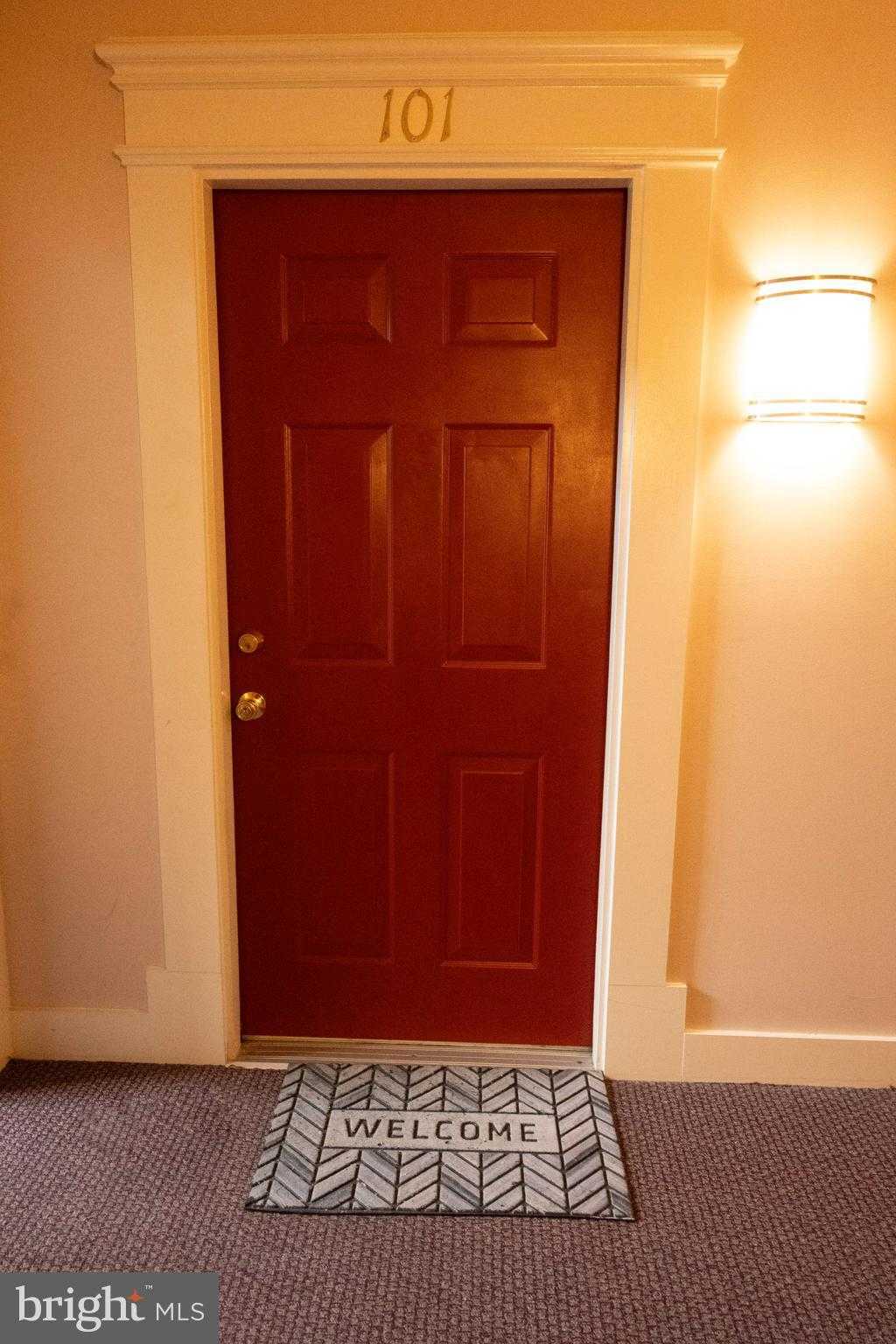 8901 Stone Creek Pl Apt 101 photo 2