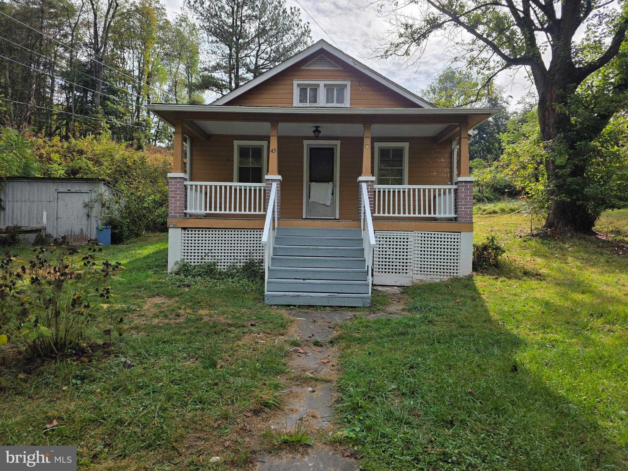 45 Pansy Ln photo 1