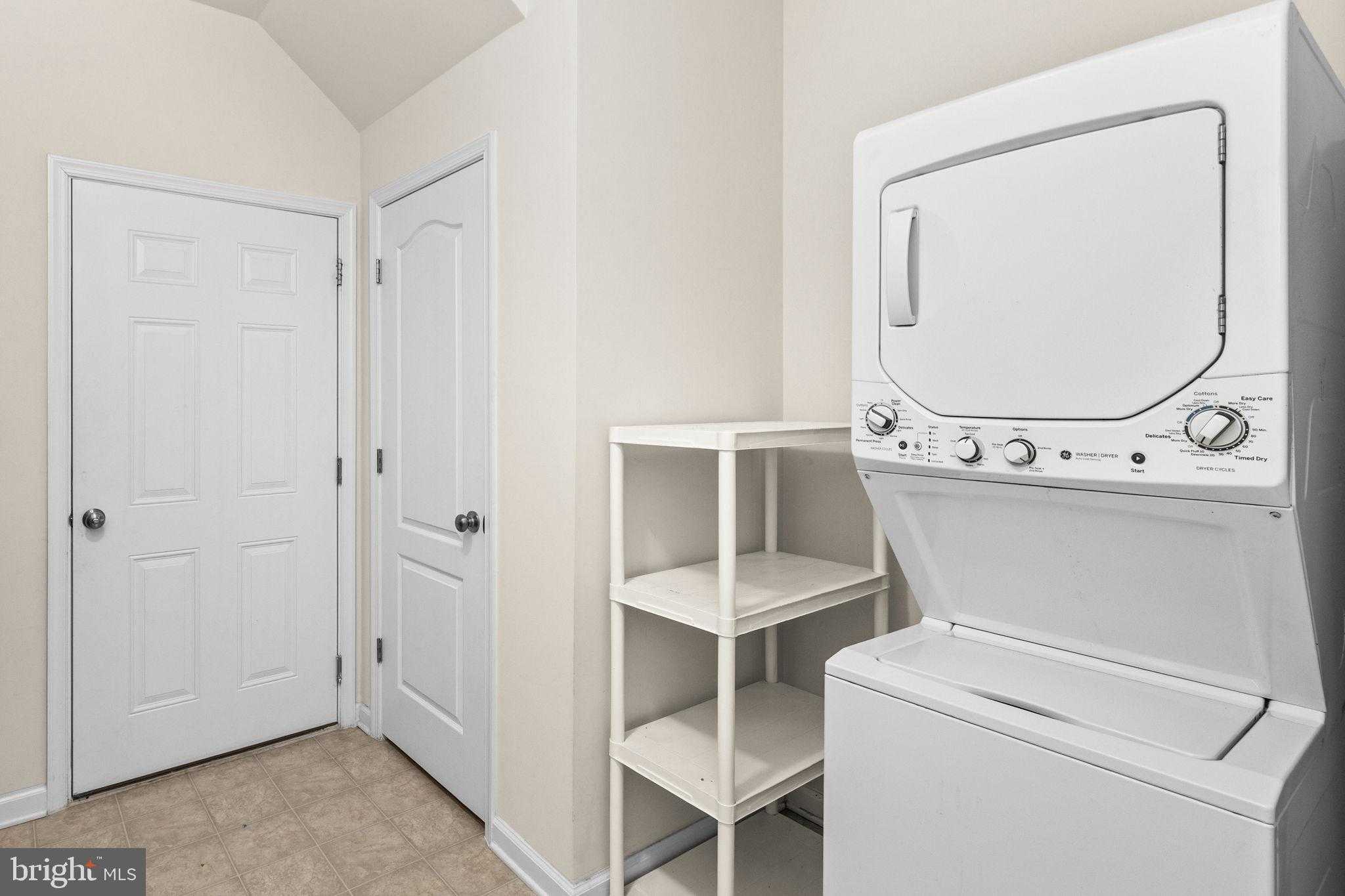 140 Dandridge CT Apt 103 photo 20