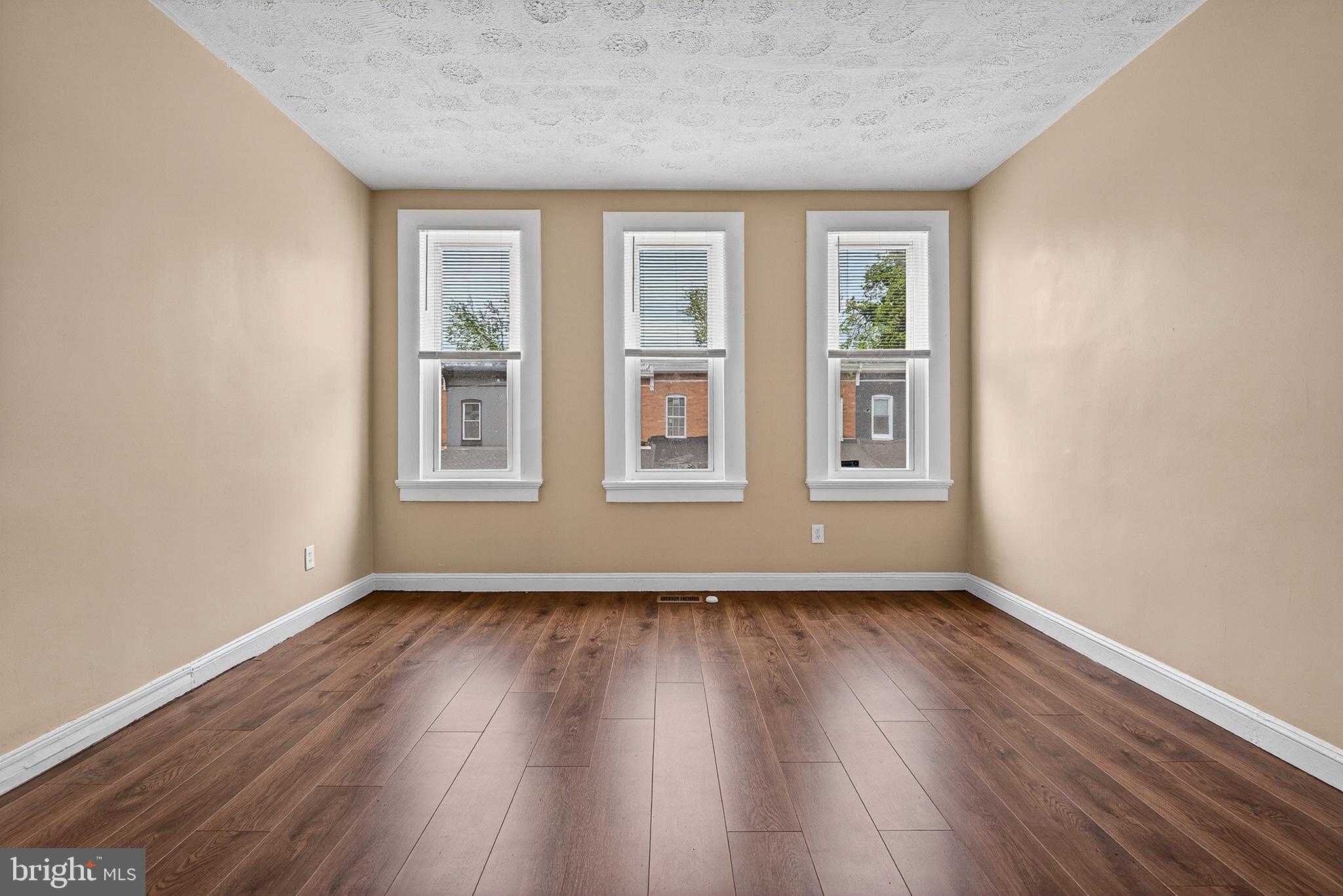5217 Saint Charles Ave photo 20