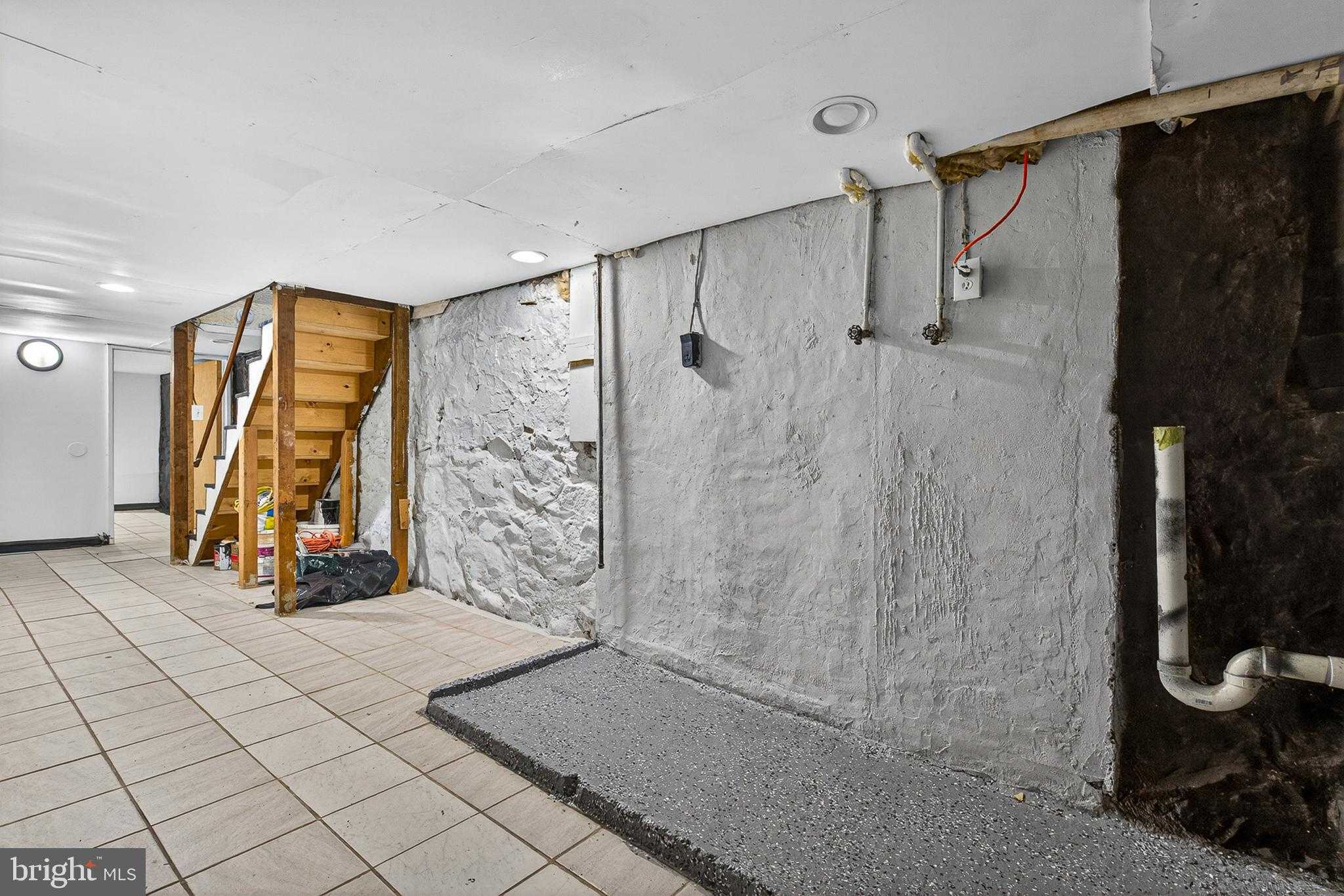 5217 Saint Charles Ave photo 23