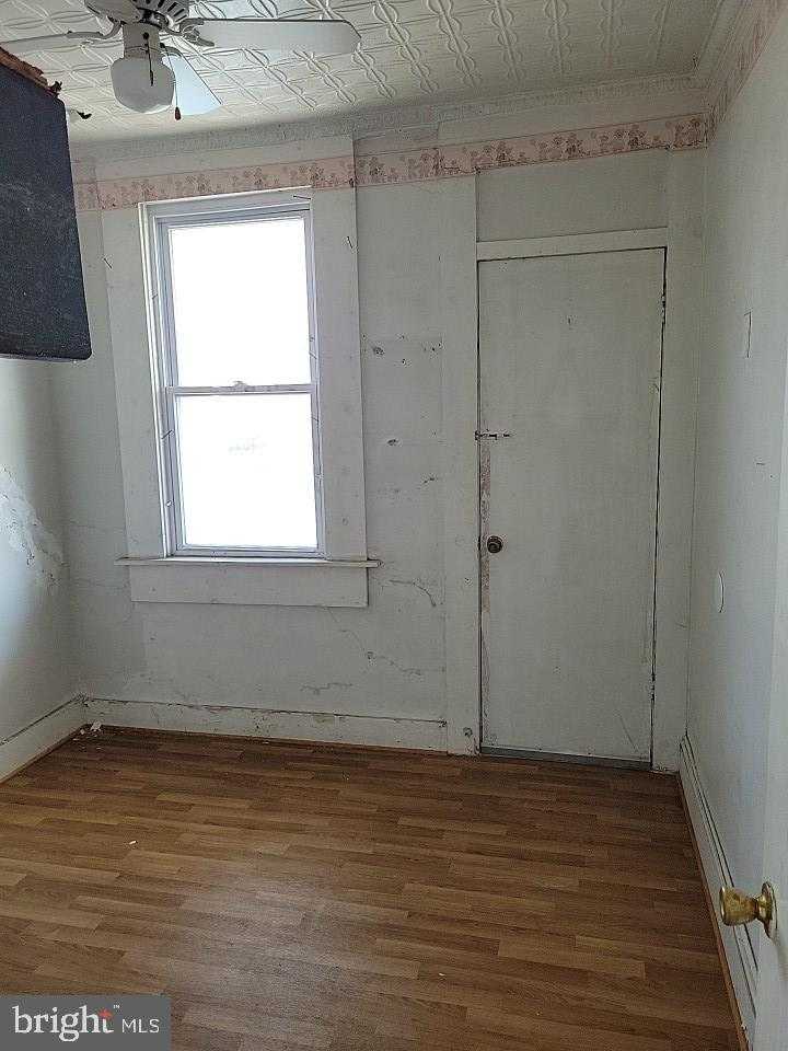 501 Sheridan Ave photo 10