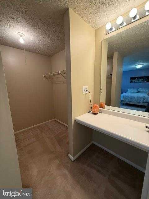 7508 Whaler CT photo 30