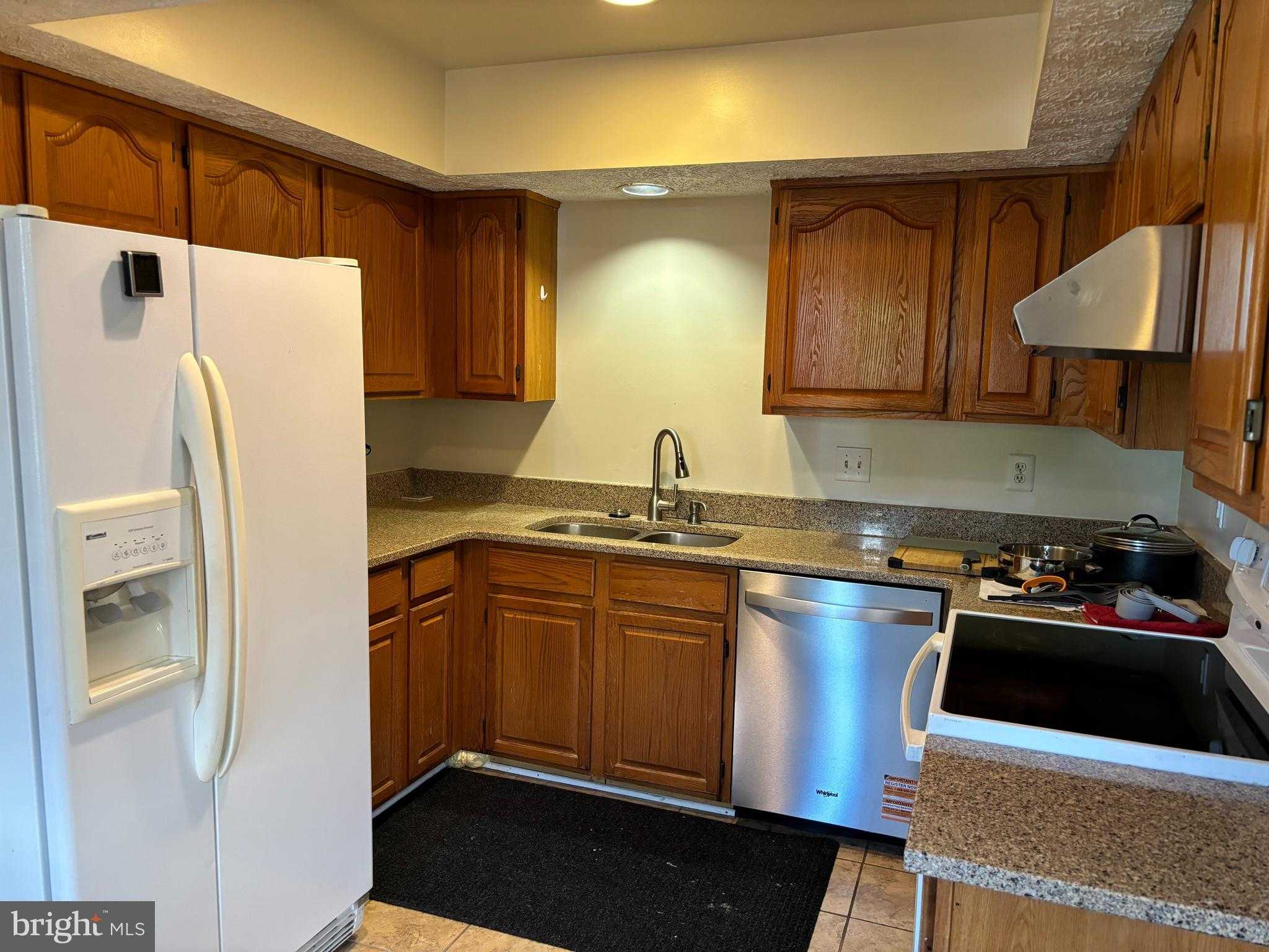 13336 Burkitts Rd photo 4