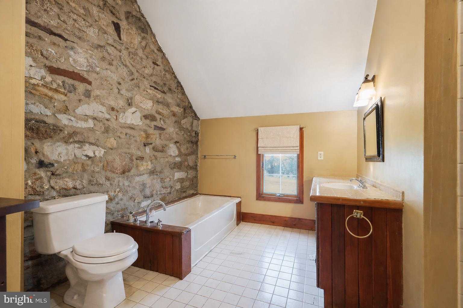 2319 Forest Grove Rd photo 43