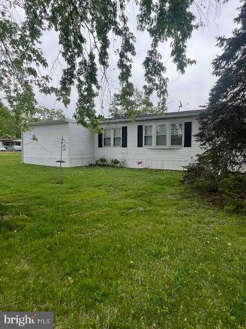 527 Ramblewood Ln photo 4