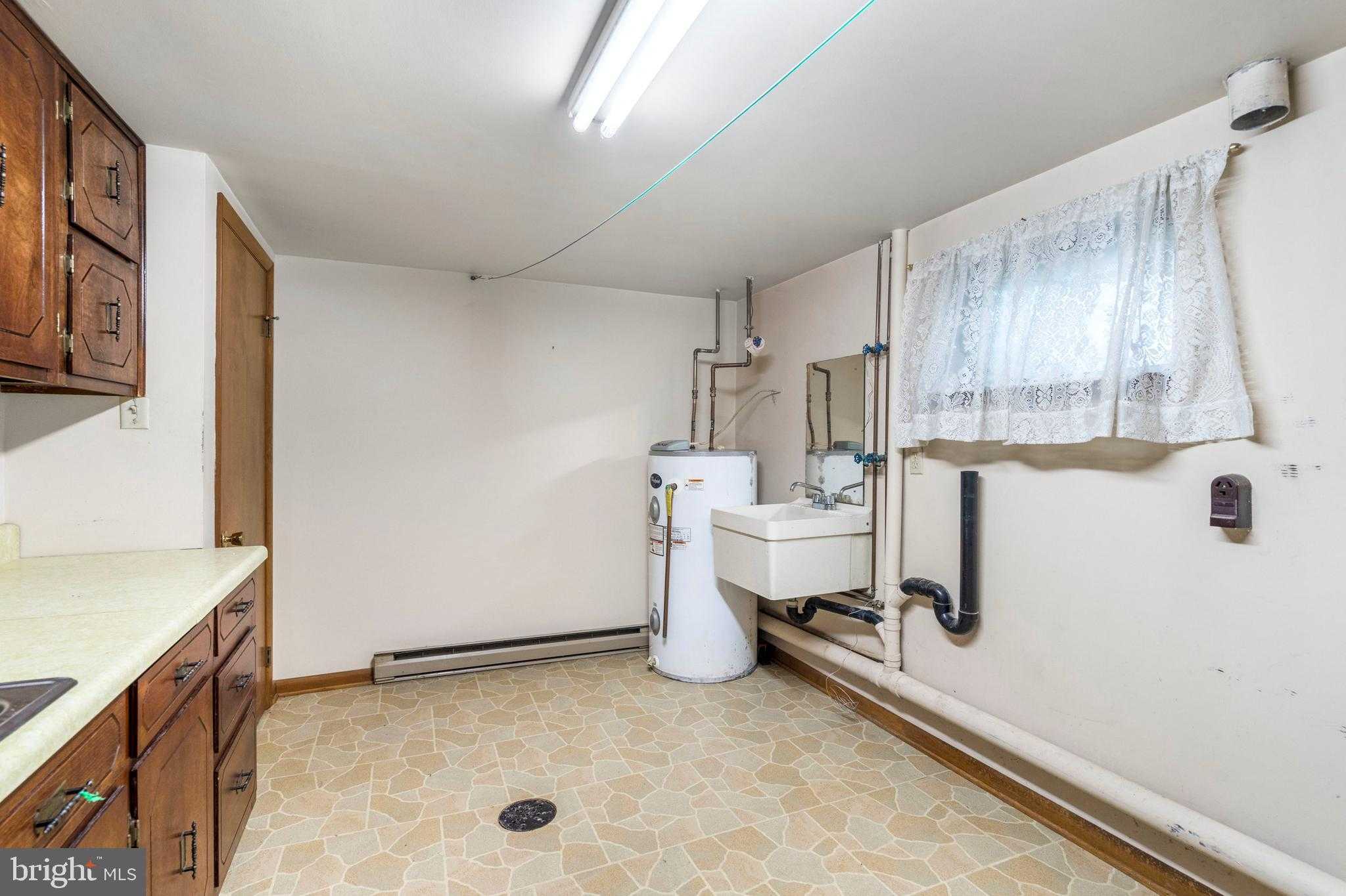 12139 Walnut Pt W photo 33