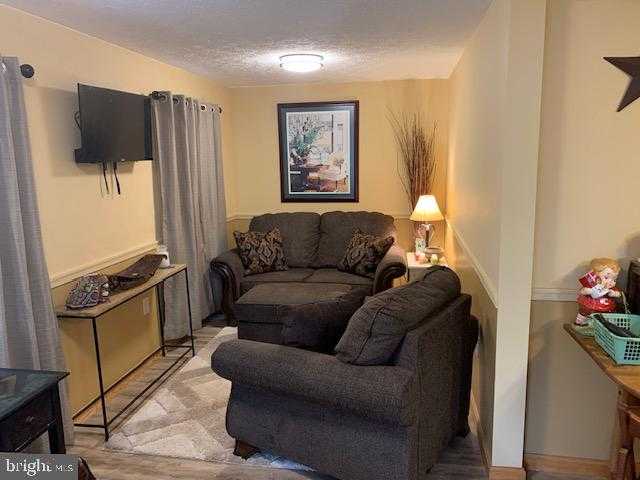 146 Airstream Dr photo 8