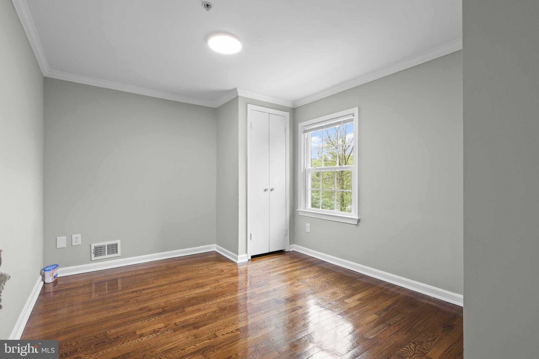 9725 Lookout Pl photo 29